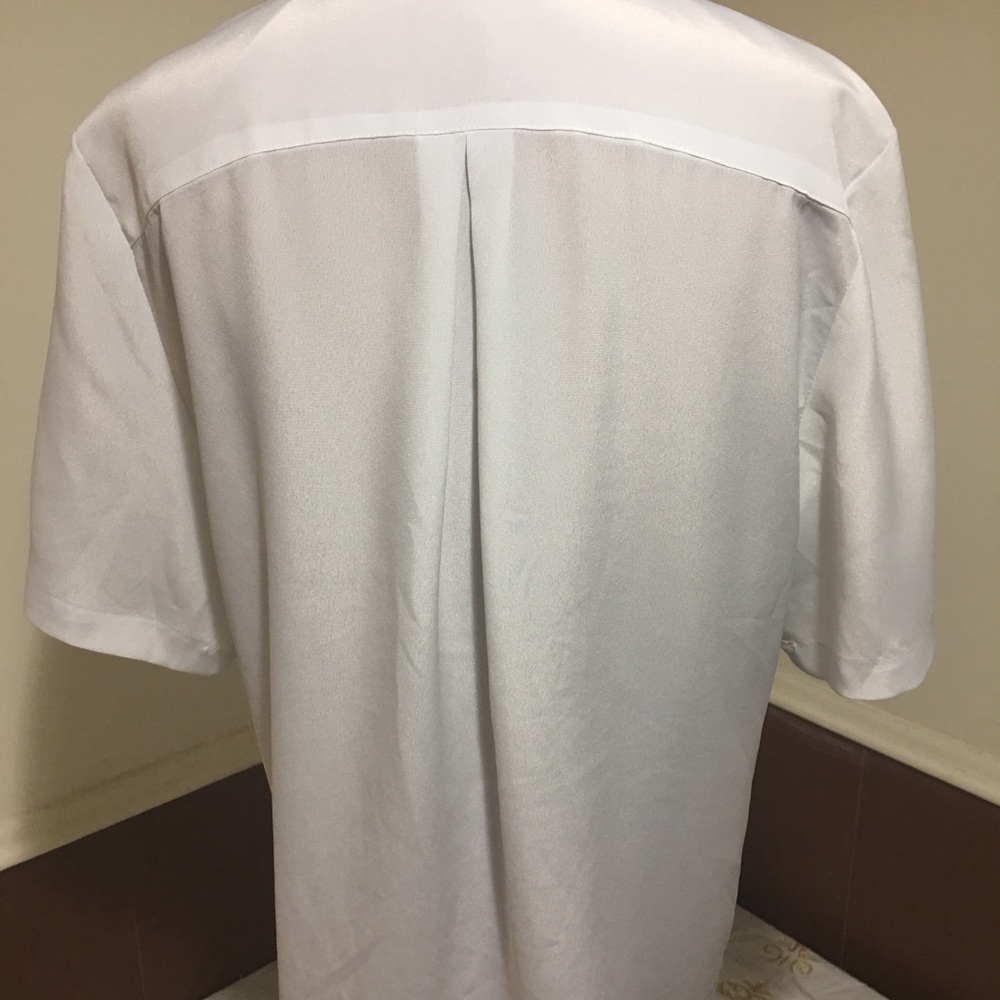 Blouse - Picture 2 of 3